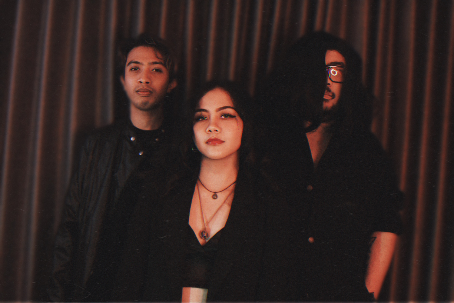 Caessaria Hadirkan Album “Dystopia” Tentang Dibalik Gelap Selalu Ada Cahaya