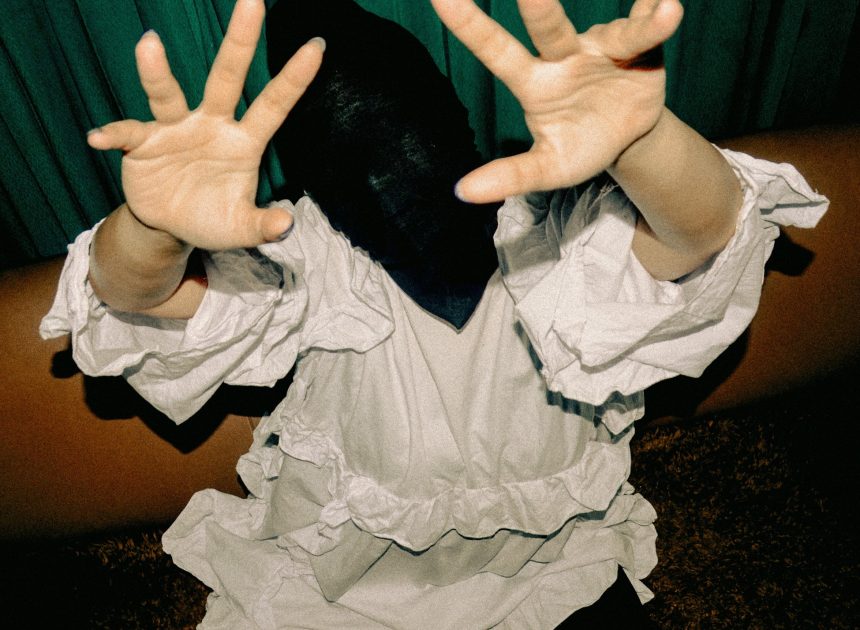 TERUNA memberi pesan kepada orang-orang munafik dengan single ‘Manusia Paling Munafik’