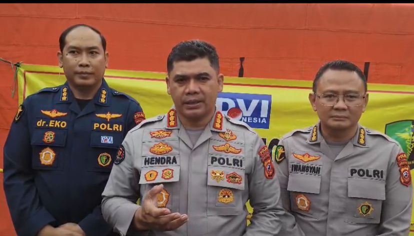 Polda Jabar Update Kembali Penanganan Korban Bencana Longsor Cisarua, Pos DVI Terima 25 Kantong Jenazah