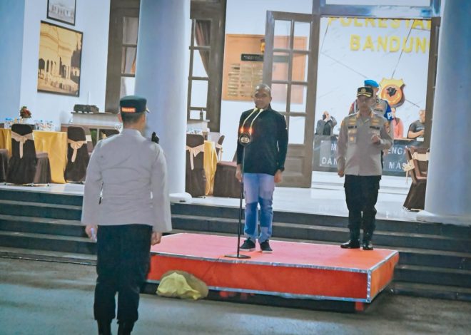 Kapolda Jabar Pimpin Patroli Skala Besar, Ratusan Personel Gabungan Dikerahkan Cegah Kejahatan di Malam Hari