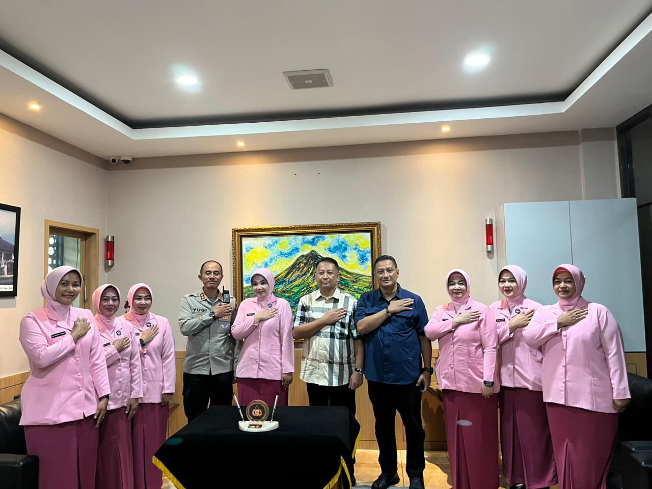 Gotong Royong Polri dan Pesantren, Dapur MBG di Garut Disiapkan untuk Ribuan Penerima Manfaat