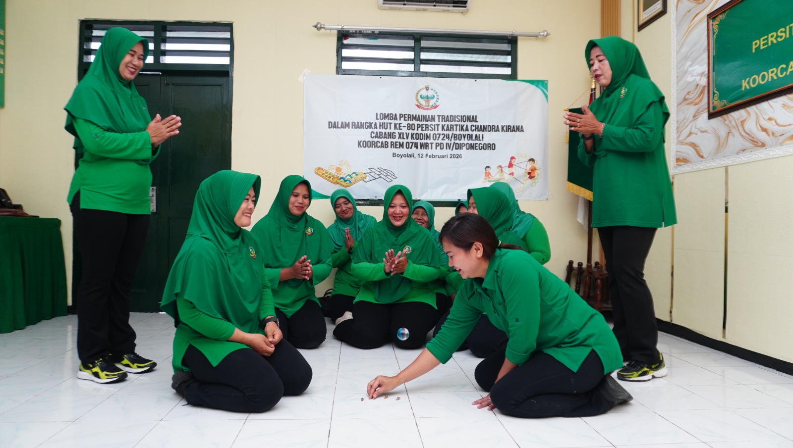 Meriah dan Penuh Kebersamaan, Persit Boyolali Rayakan HUT ke-80 dengan Permainan Tradisional