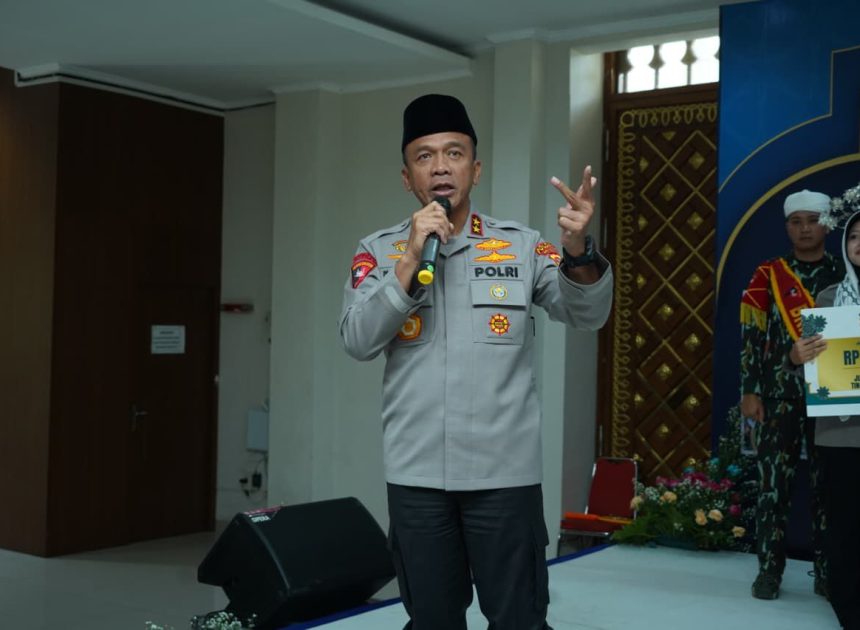 Gema Selawat dan Tabuhan Rebana Getarkan Polda Jabar, Irjen Pol Rudi Setiawan Hadiri Final Lomba Marawis