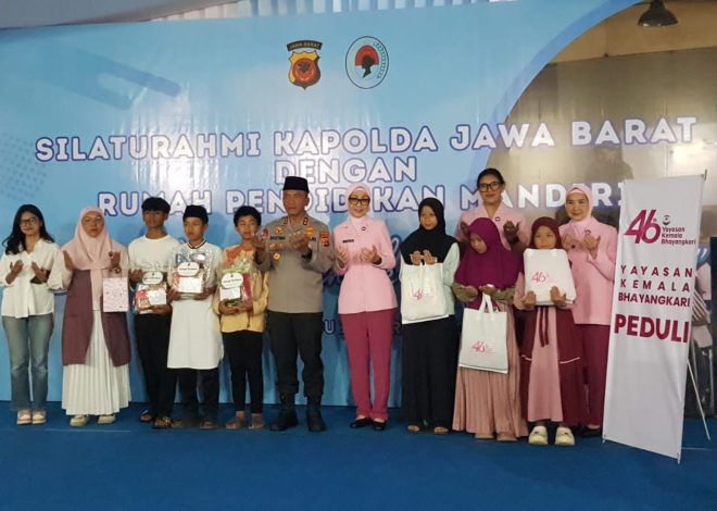 Kapolda Jabar Buka Puasa Bersama Pengamen di Batununggal, Siap Jadi Bapak Asuh