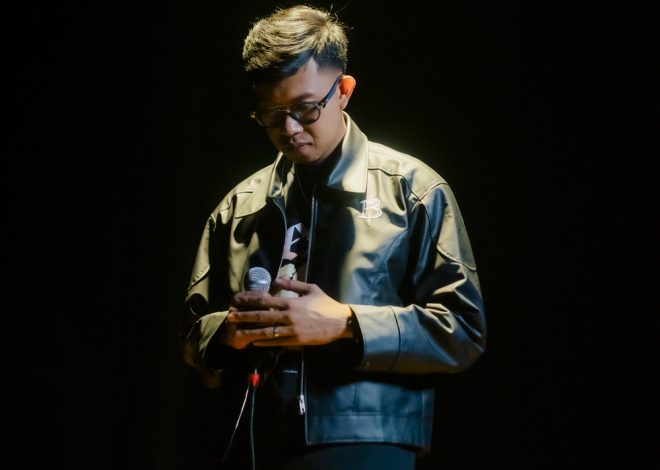 ‘Luka Yang Kutunda’ lagu perdana Zeky Ardian,  musisi cover berseragam PNS.