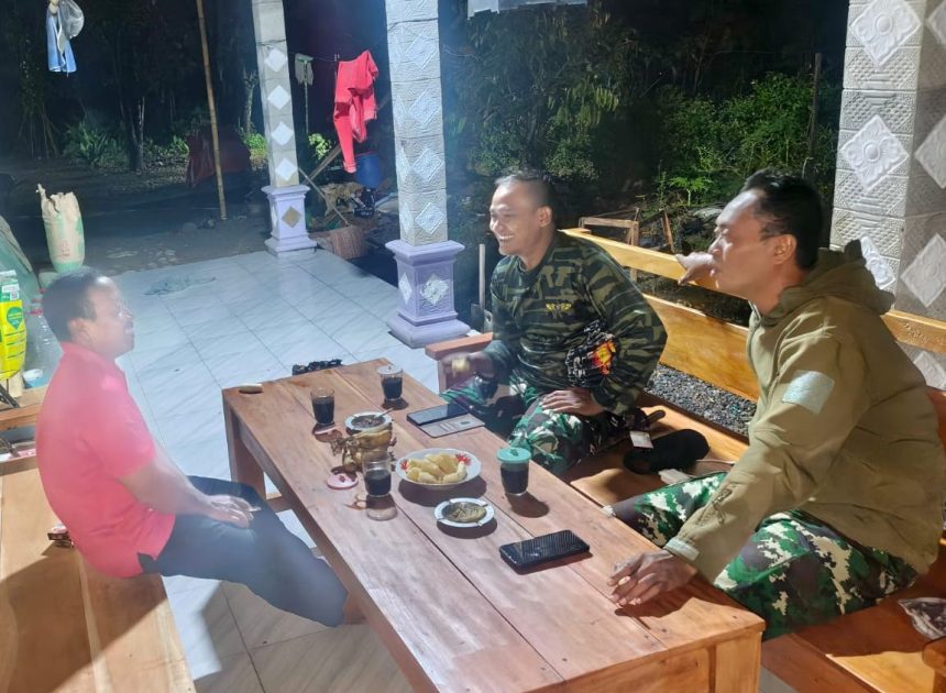 ‎Hangatkan Malam, Satgas TMMD 127 Kodim 0728/Wonogiri Anjangsana ke Rumah Warga