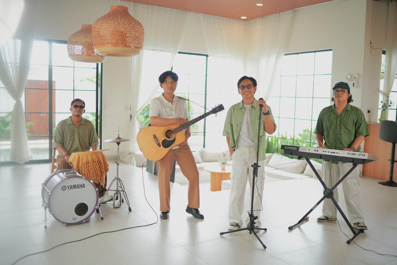 “Masa Tenggang”, Lagu baru SLARAS tentang fase masih pacaran tapi rasanya sendirian.